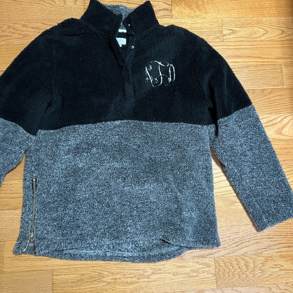 Womens Large Boutique 1/4 zip